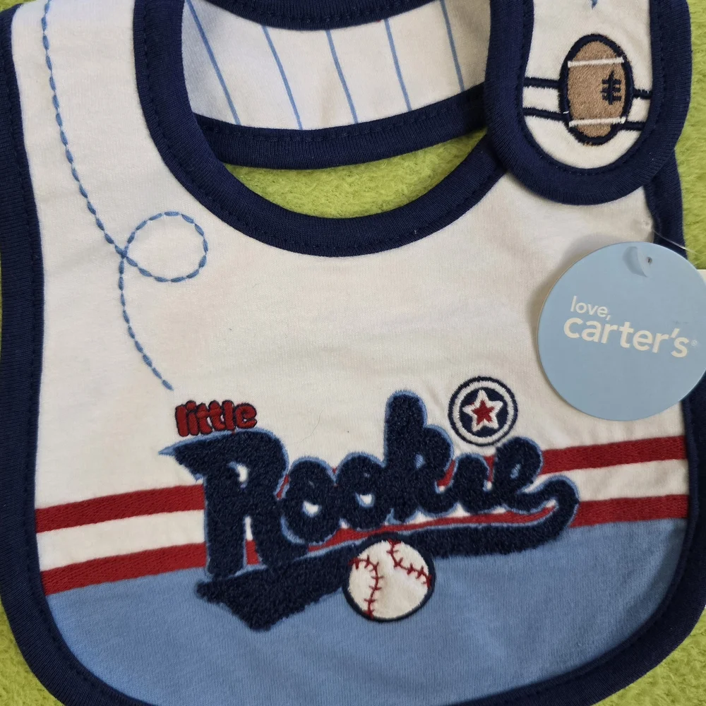NWT 0-12M BABY BOYS SPORTS BIB Red White & Blue LITTLE ROOKIE (Q6)